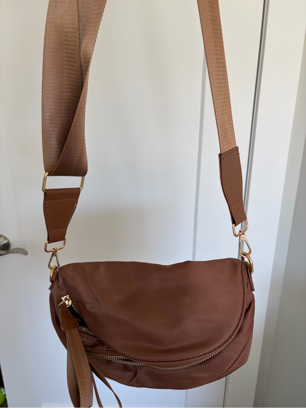 Everyday Brown Crossbody Bag with Gold Hardware